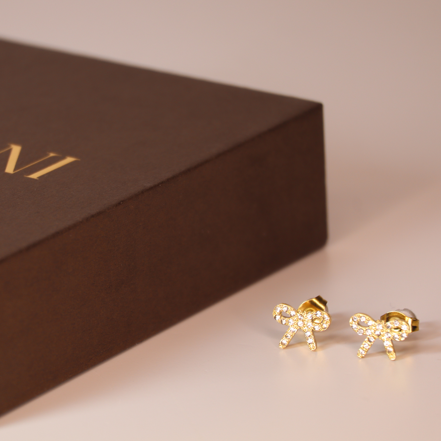 Ribbon Earring with Rhinestones